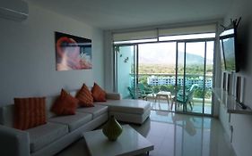 Costa Azul Suites 906